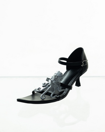 8HEART HEELS